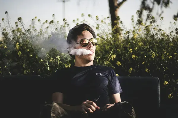 Article cover for How to Store Disposable Vapes for Optimal Enjoyment