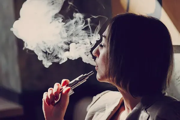 Article cover for Why is My Disposable Vape Auto-Firing?